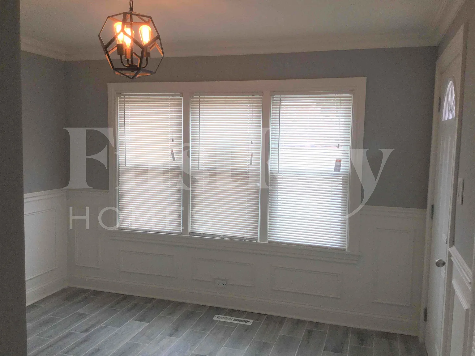 4 bed, 2.0 bath, 1163 sqft, $2,825 — Photo 2