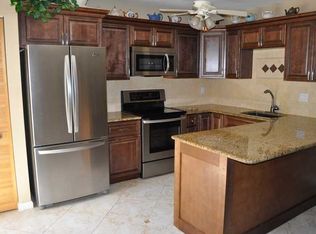 8930 SW 20th Pl #A-20, Davie, FL 33324