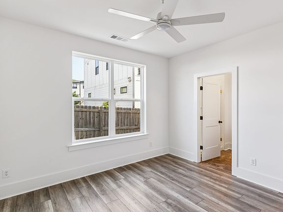 Lockewood Unit H