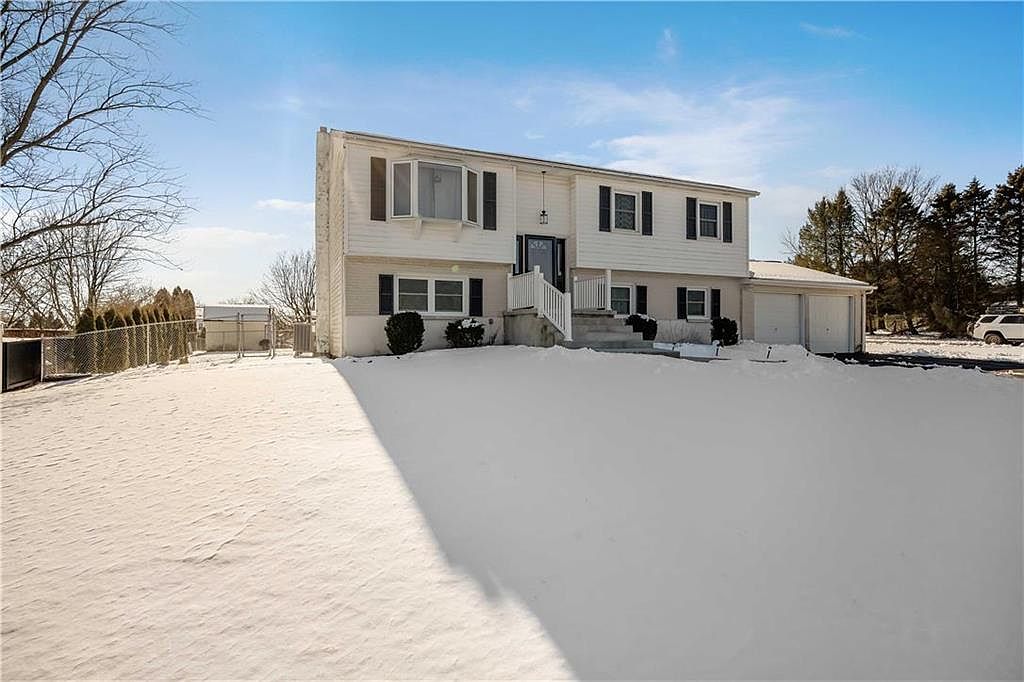 445 Blue Ridge Dr, Nazareth, PA 18064 Zillow