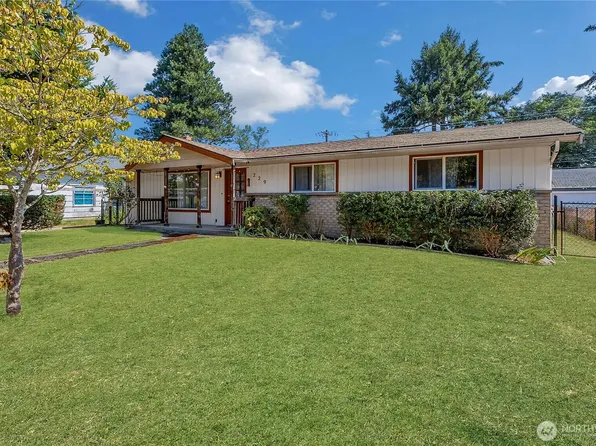 229 Mashell Avenue N, Eatonville, WA 98328