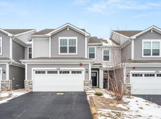 142 Henderson St, Oswego, IL 60543