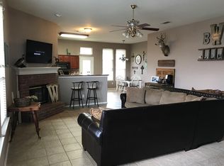 1506 Whispering Oaks Dr, Midlothian, TX 76065