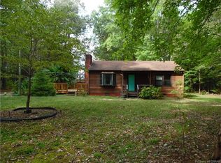 5880 Ark Rd, Gloucester, VA 23061