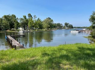 1651 Charles Dr, Manning, SC 29102