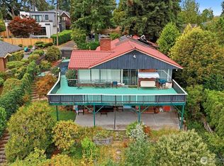 2444 72nd Ave SE, Mercer Island, WA 98040