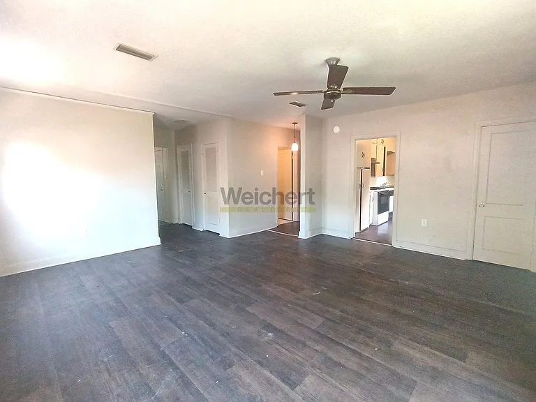 645 N 6th St — Photo 3