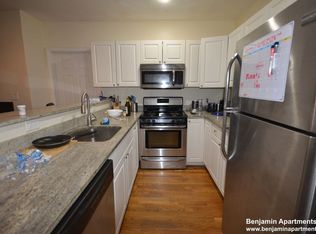 320 Saint Paul St #2, Brookline, MA 02446