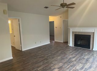 212 Sailmaster St APT B, Austin, TX 78734
