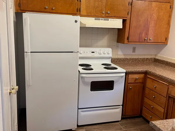 8550 Acapulco Way, Stockton, CA 95210