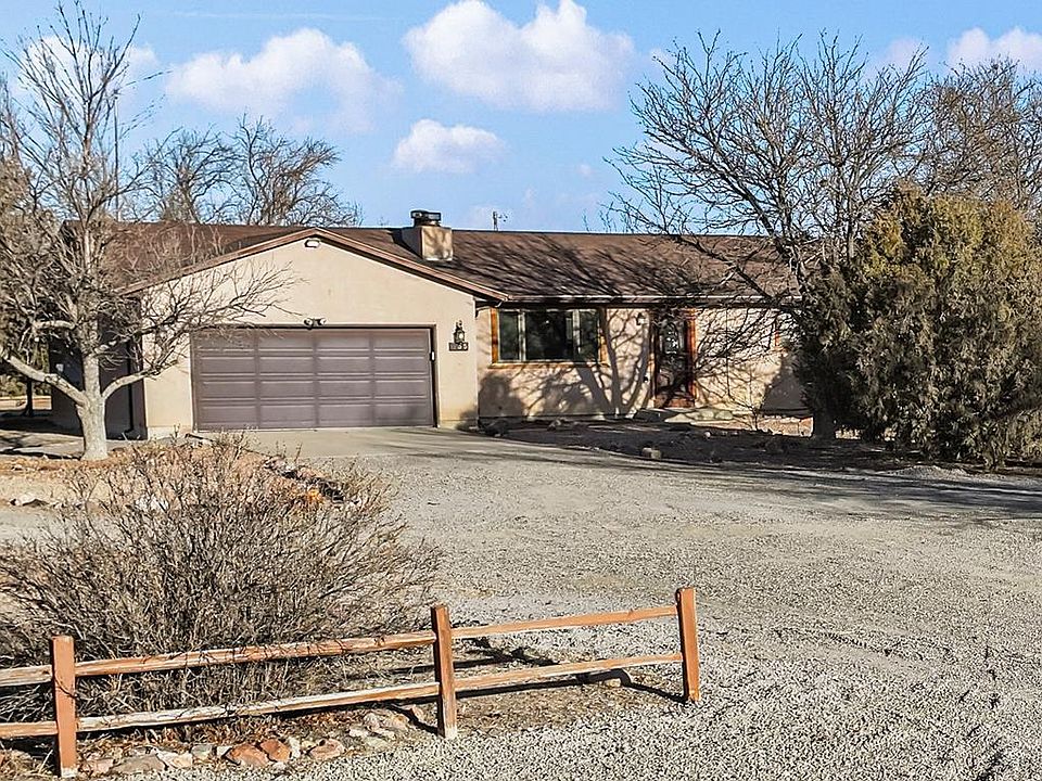 1st image of 855 N Matt Dr