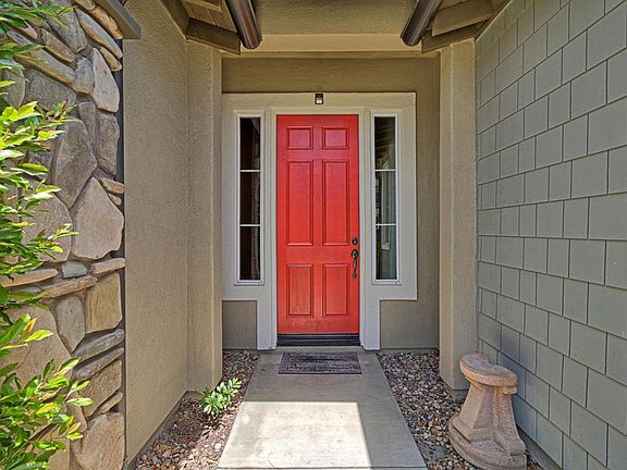 4th image of 574 Chesapeake Pl