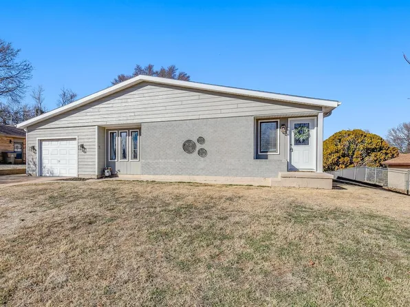 236 E Grant Ave, Kingman, KS 67068