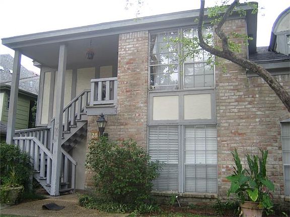 2nd image of 7 Heritage Ln #28
