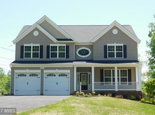 1095 Claypipe Dr, Huntingtown, MD 20639