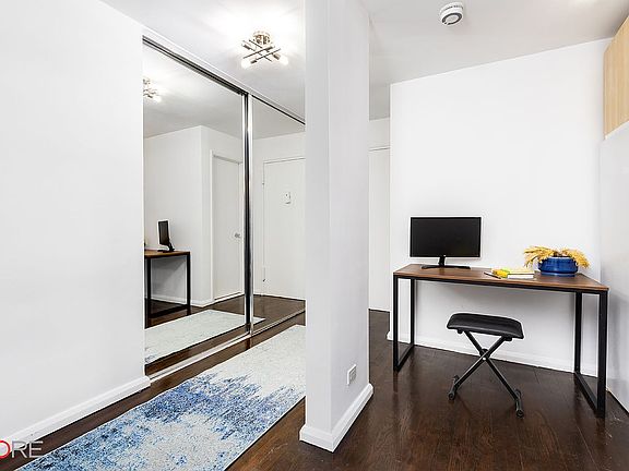 5th image of 142 E 16th St APT 18C