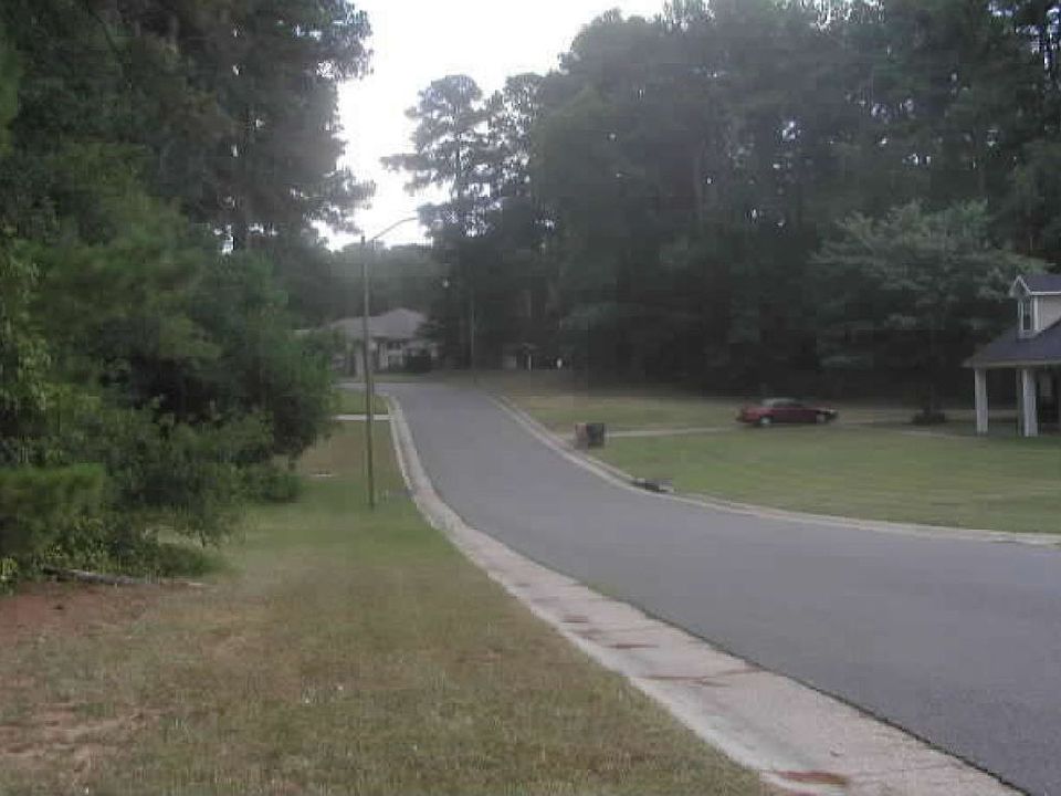 2nd image of 6724 Towering Oaks Dr