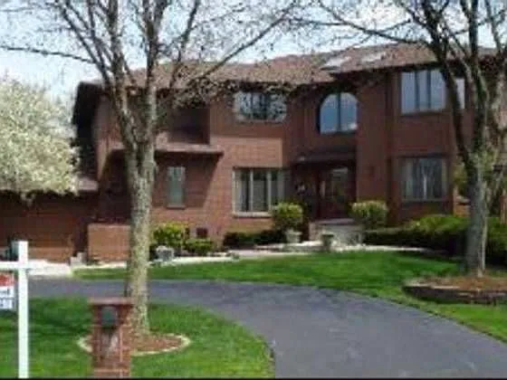 7 Bridle Ct photo 1