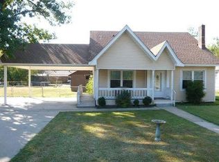 1215 N 36th St, Fort Smith, AR 72904
