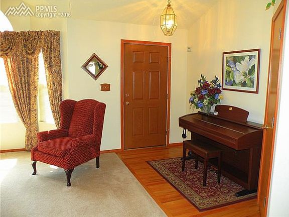 4th image of 8362 Andrus Dr