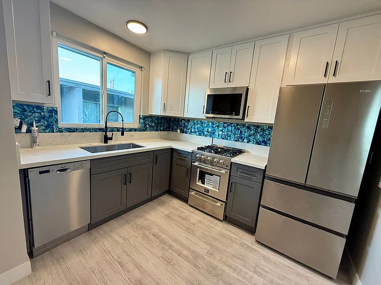 6225 Stanley Ave #1 — Photo 1
