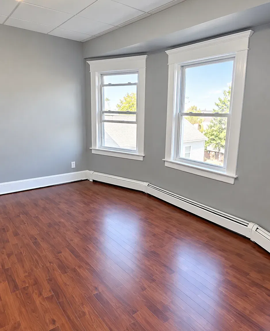 101 Redwood Ave — Photo 3