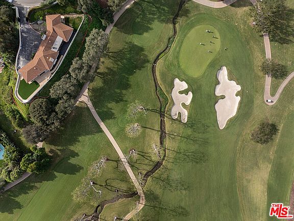 3rd image of 10985 Bellagio Rd