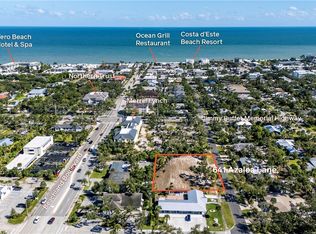 641 Azalea Ln, Vero Beach, FL 32963