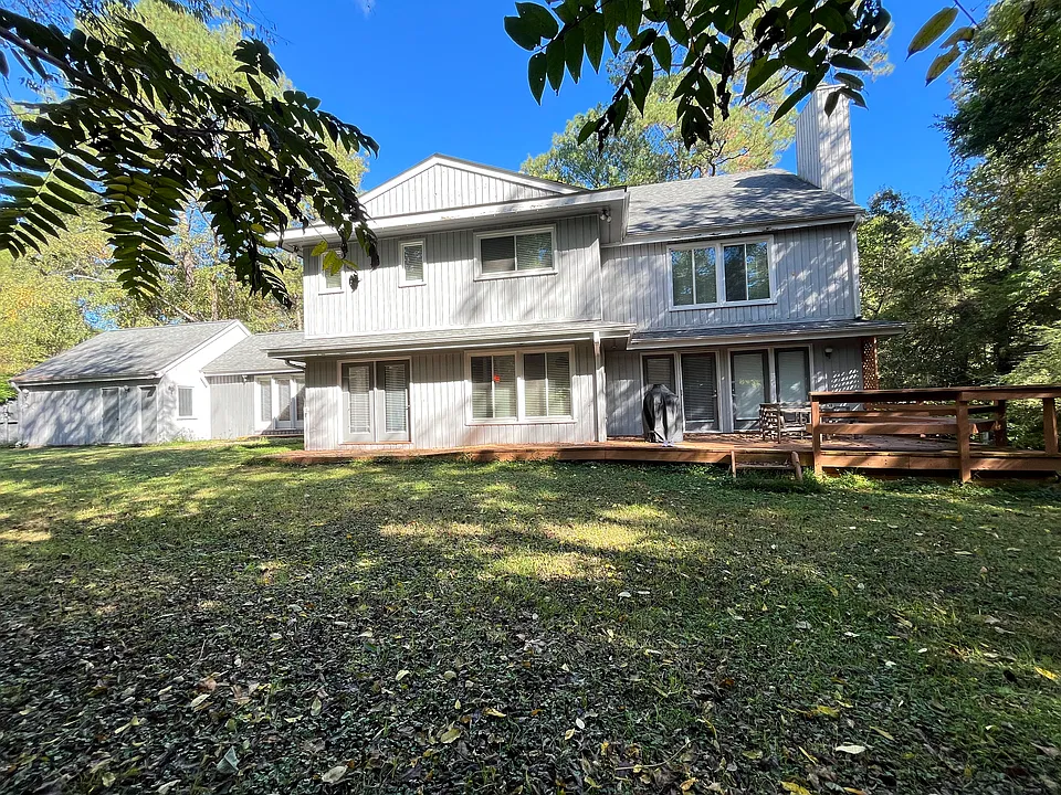 913 Cedar Fork Trl