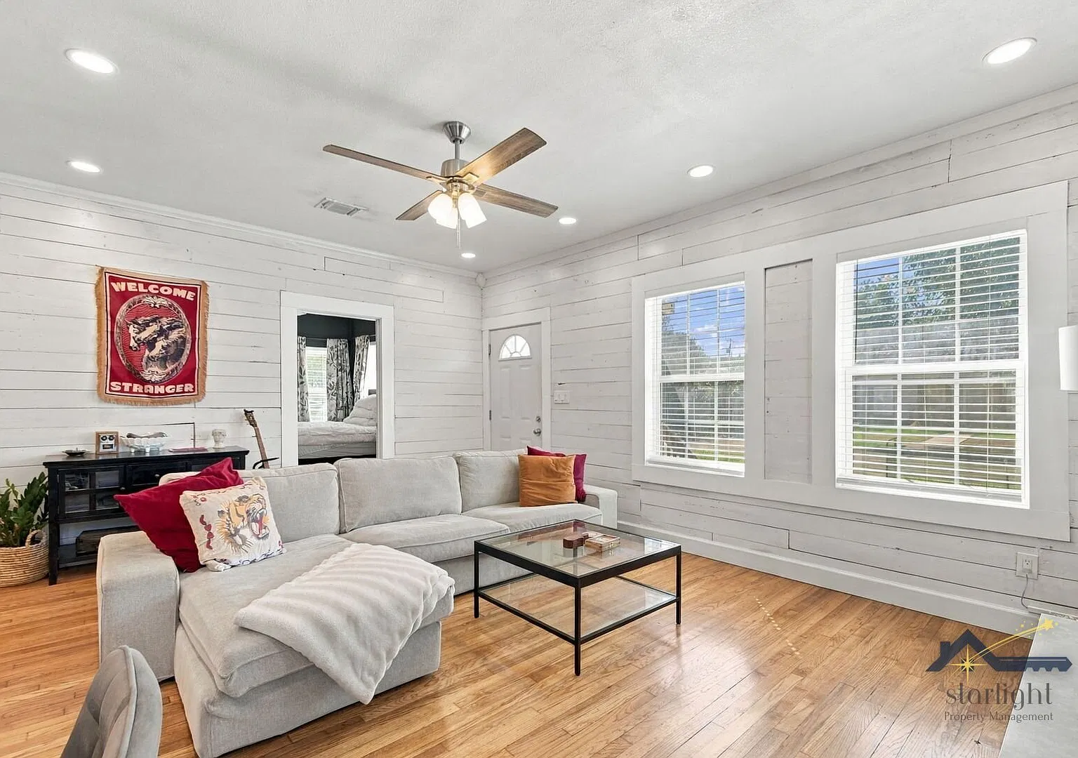 443 Haggin St — Photo 4