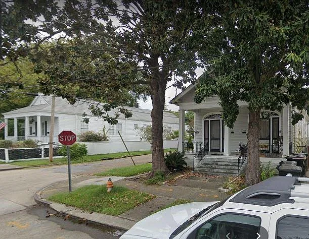 400 Hillary St — Photo 16