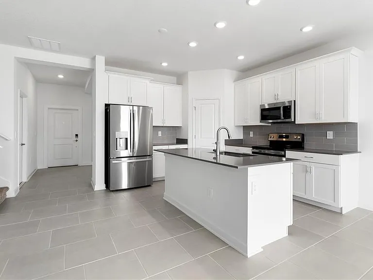 5786 Stephens Rd — Photo 9