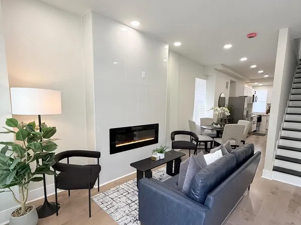 2110 Llewelyn Ave, Baltimore, MD 21213