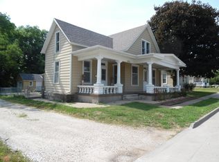 1031 Short St, Burlington, IA 52601