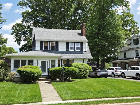 209 Harding Rd