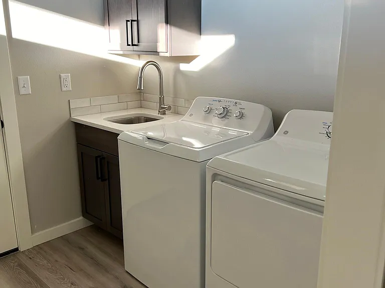 217 N Gold Cup Dr — Photo 6