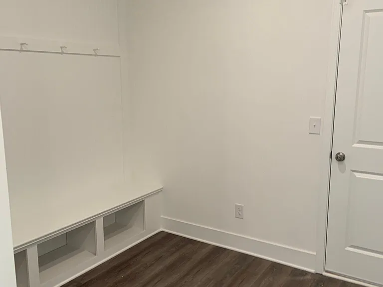 117 Andalusa Ct — Photo 8
