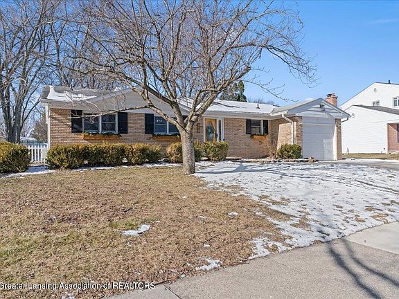 3rd image of 1981 Rutgers Cir