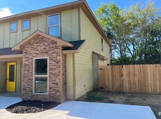 640 Sycamore St #640, Paris, TX 75460