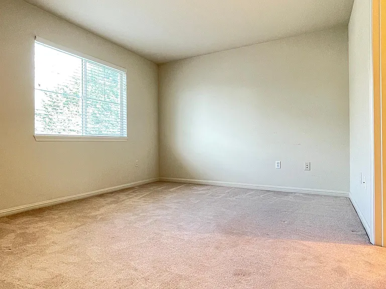 9225 122nd Ct NE #K505 — Photo 17