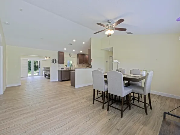 14676 N 86th Road N, The Acreage, FL 33470