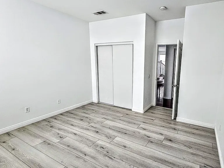 6964 San Bruno Ct — Photo 7
