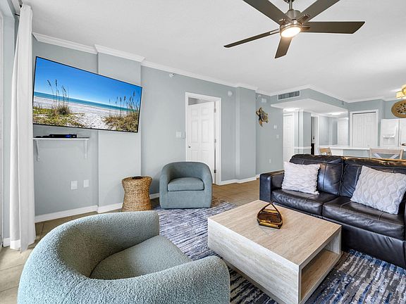 5th image of 520 Santa Rosa Blvd APT 100