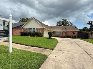8110 Streamside Dr, Houston, TX 77088