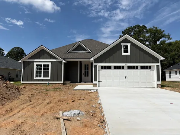 366 McNeal Heritage Cir, Hahira, GA 31632