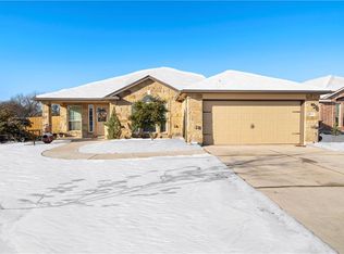 9400 Centennial Dr, Waco, TX 76708