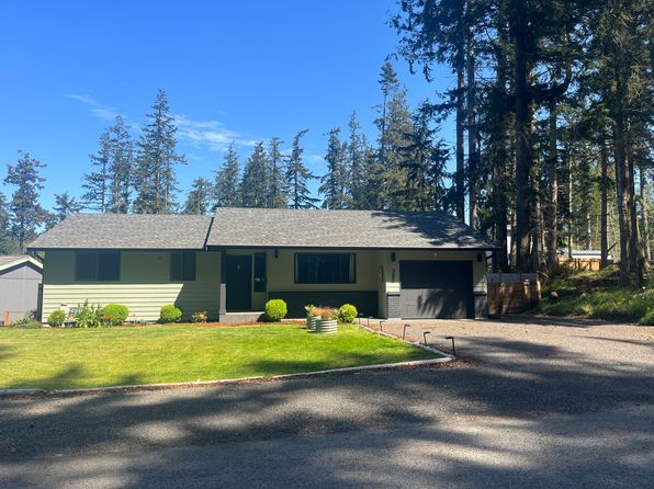 385 Bon Air Dr, Coupeville, WA 98239