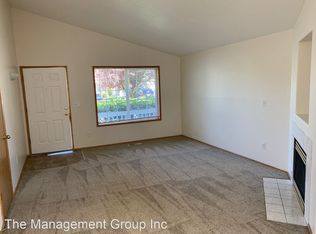 16503 NE 9th Way #B, Vancouver, WA 98684