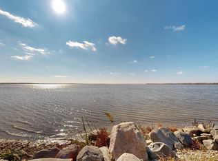 W7875 High Ridge Rd, Fort Atkinson, WI 53538