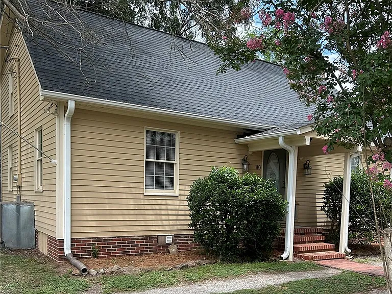 110 N Broad St — Photo 1